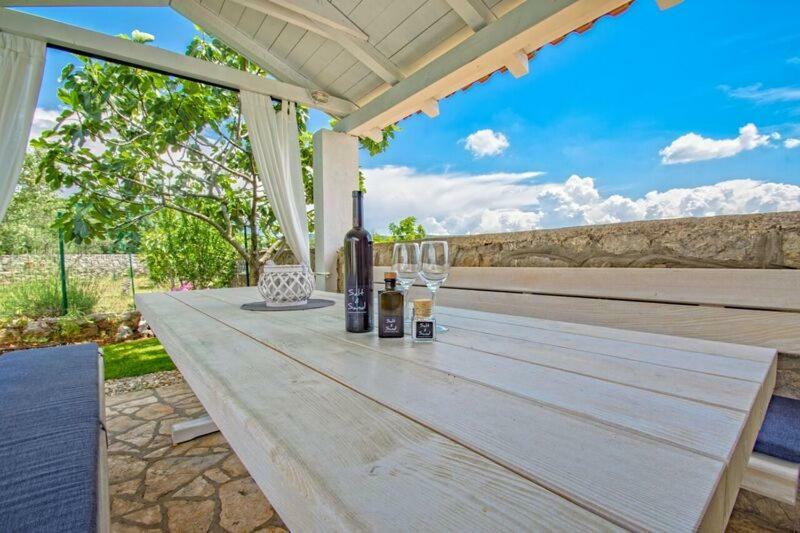 Kornić Salt & Sand Villa מראה חיצוני תמונה