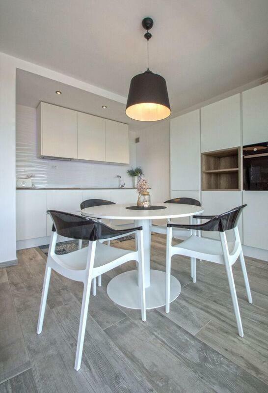 Kornić Salt & Sand Villa מראה חיצוני תמונה